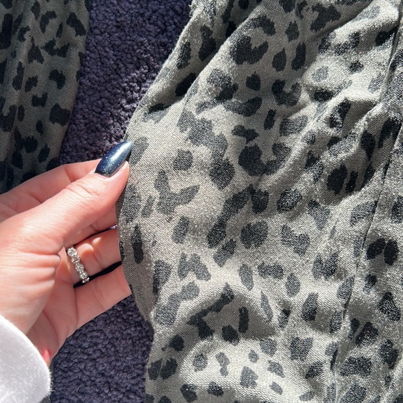 Chaser matching set hoodie size XS and jogger size S - Picture 6 of 7